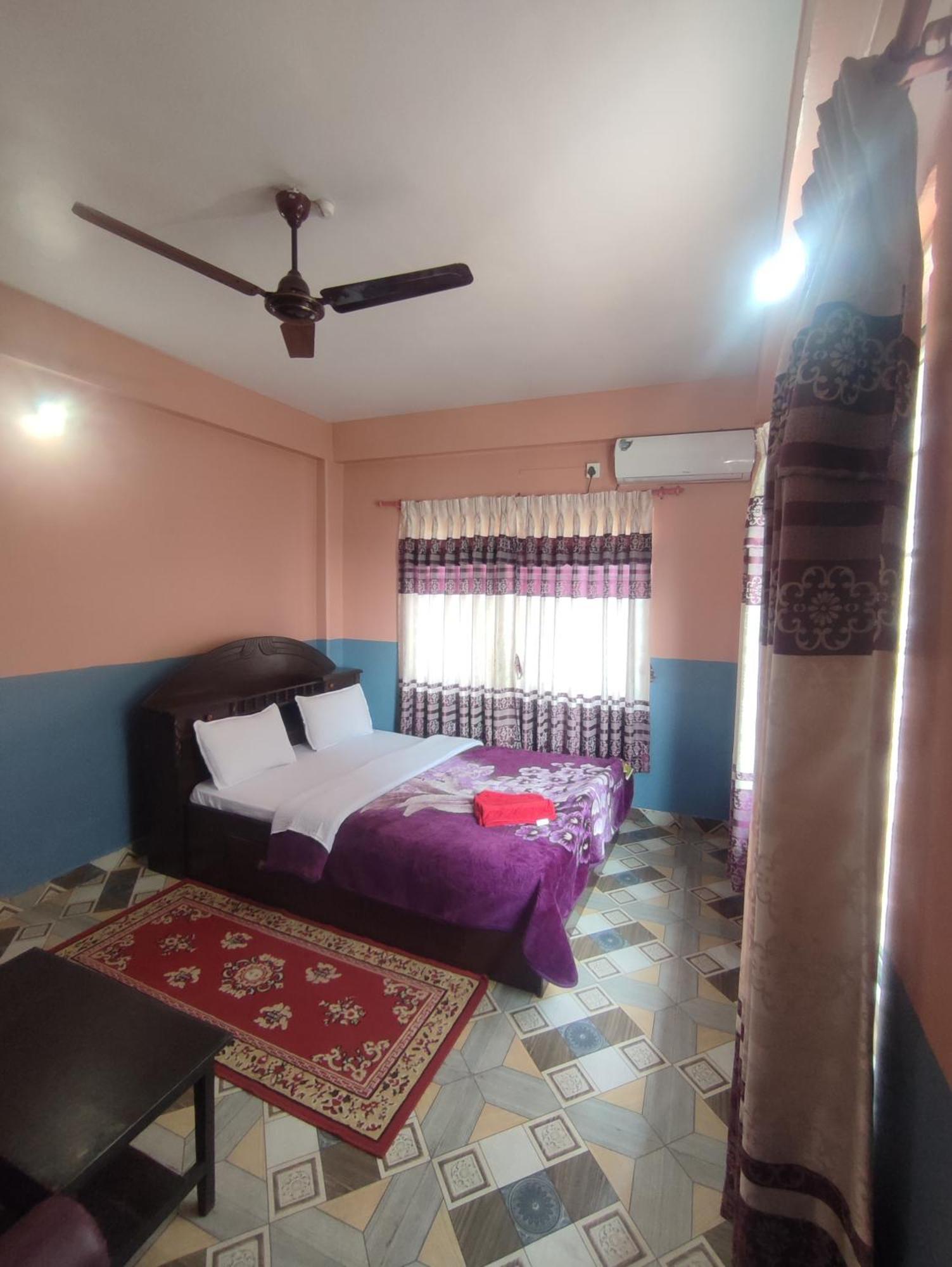 Krishna Inn Pokhara Exterior photo
